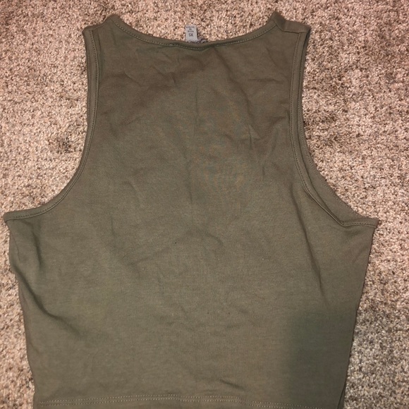 Crop top - Picture 4 of 5